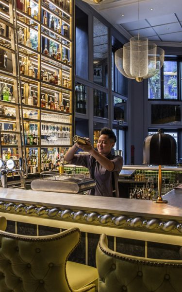 5 quán bar, pub nổi tiếng nhưng ẩn mình ở Hà Nội - Metropole Hanoi
